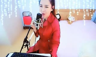 即使海水将在那一刻淹沒~我依然是那《美人鱼》自在游荡~