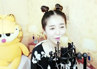 你专注的背影触动了我的心~让我《突然想爱你》