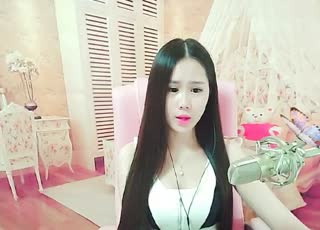 清灵MM秀唱《女人不是妖》~萌萌哒