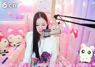 六间房美女主播依然の代理秀唱视频