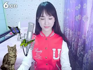 六间房美女主播╰♥小鹿乱撞？ 深情演唱