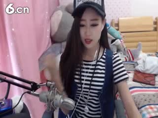 六间房美女主播⒎門★苏馨听海
