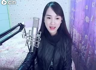 六间房美女主播╰♥小鹿乱撞？视频直播