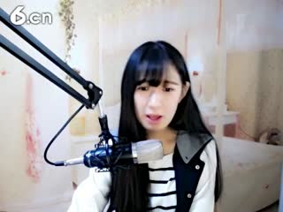 六间房美女主播飞天小Honey♥秀唱视频