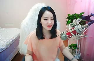 你和她还在《藕断丝连》不顾我的感受~