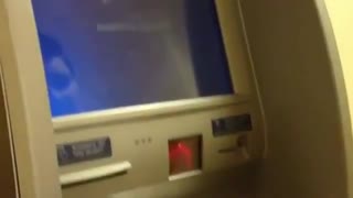 俄罗斯黑客成功破解一台ATM自动取款机