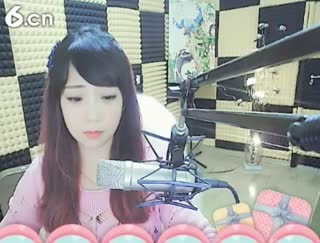 六间房美女主播♬♥瑶♥代理交友聊天