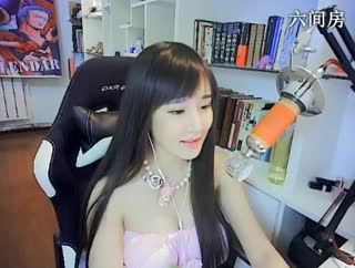 六间房美女主播゛8秒．．・゜♡视频互动