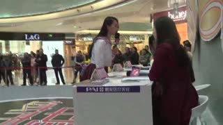 好莱坞美女主持长沙赛区选美 与现场主持同台竞技