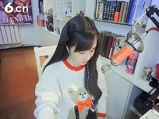 六间房美女热舞秀场゛8秒．．・゜♡ 秀唱视频